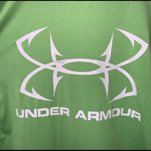 Mens Under Armour pullover - Picture 2 of 4